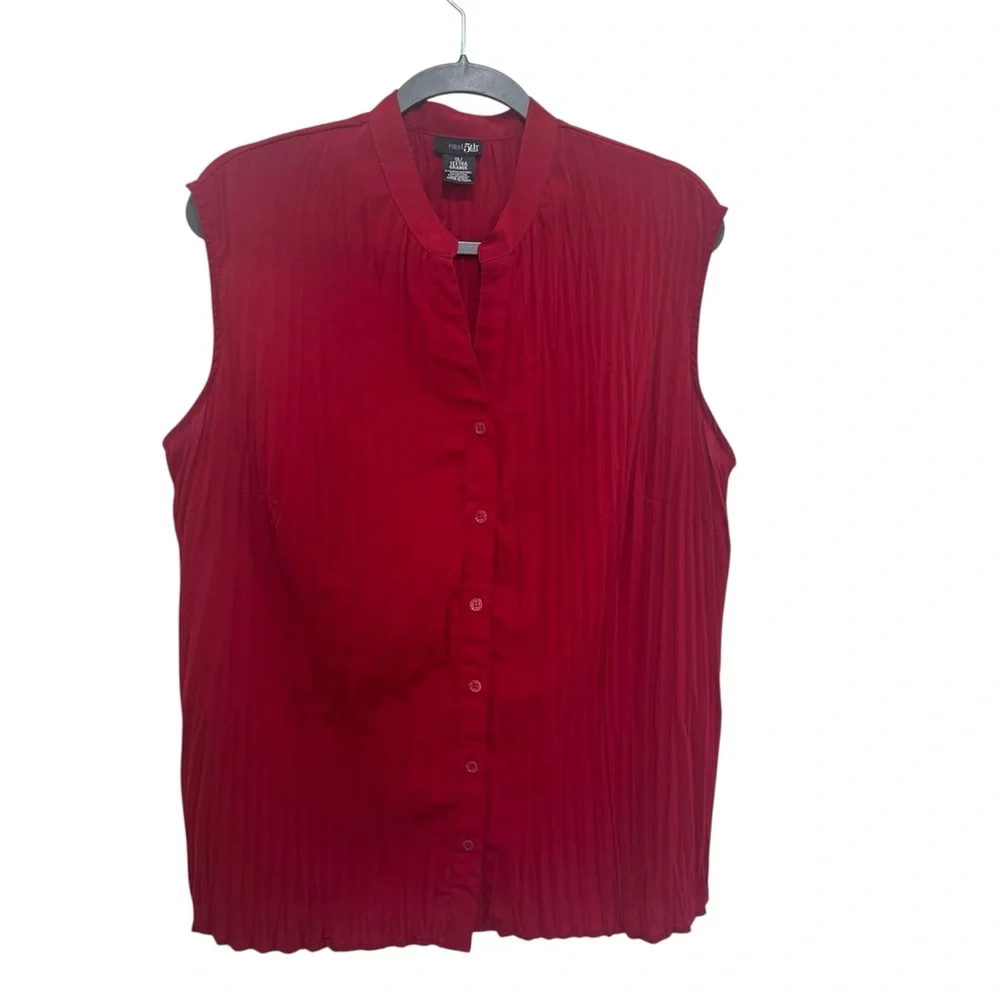 East 5th Sleeveless Pleated Button-Front Blouse — Deep Red - Picture 1 of 3